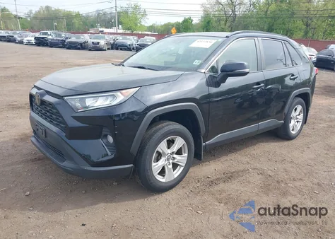 2019 Toyota Rav4 Xle from USA, damaged, VIN JTMP1RFV6KD500954